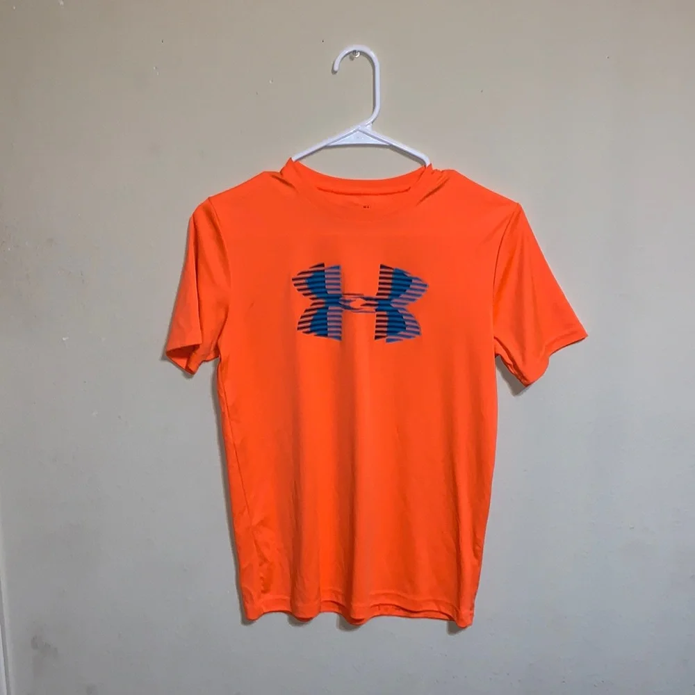 Under Armour T-shirt - Picture 1 of 2